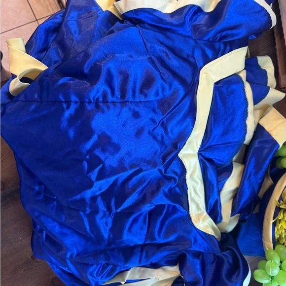 Hand made Carmen Miranda costume - Picture 2 of 4